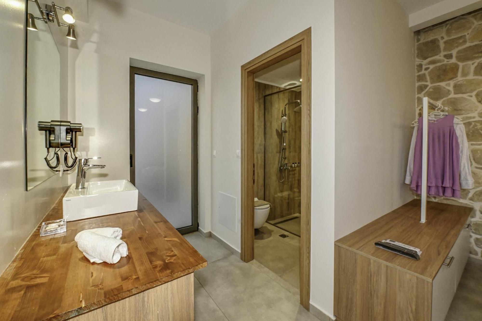 Studios Rosmari Agioi Pantes  Экстерьер фото